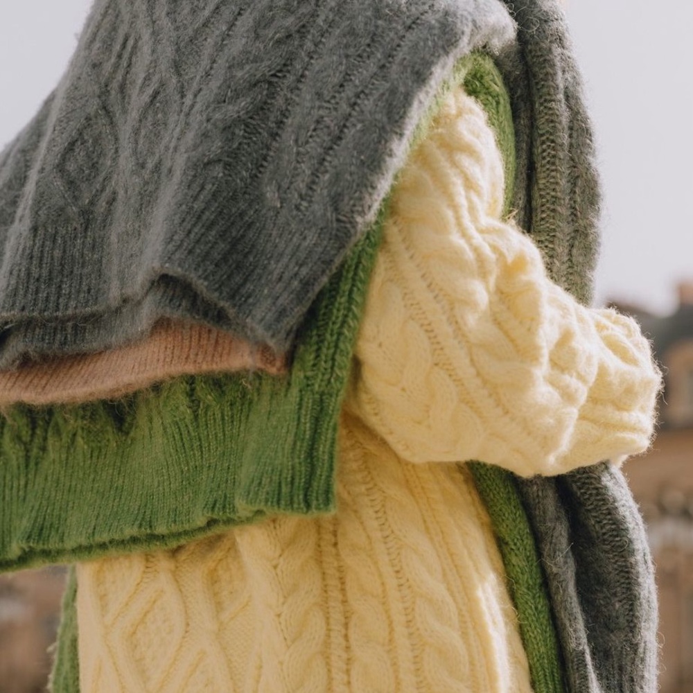 DAILY DRILLS OVERSIZED KNIT SWEATER - LEMONADE